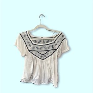 Xsmall boho white and blue free people top.